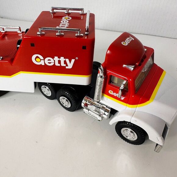 Other - 1995 Limited Edition Getty Toy Race Car Carrier Missing Car